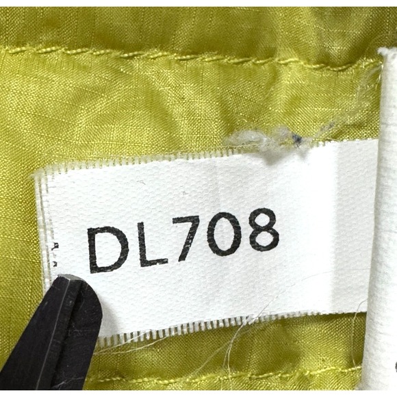 LL Bean Down Puffer Vest Womens XL Yellow Chartreuse Goose Down Lightweight - Picture 14 of 16